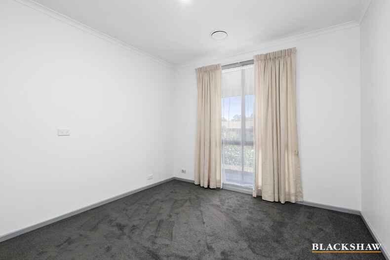 10/27 Lightfoot Crescent Florey 10/27 Lightfoot Crescent Florey