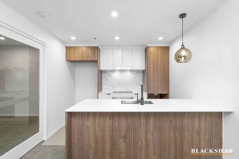 811/15 Bowes Street Phillip