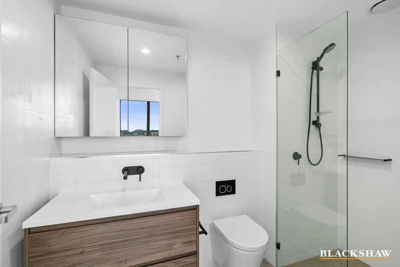 811/15 Bowes Street Phillip