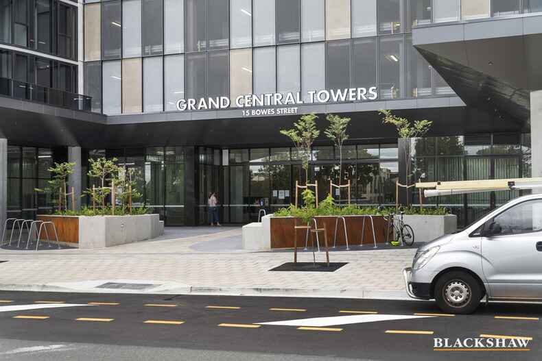 811/15 Bowes Street Phillip