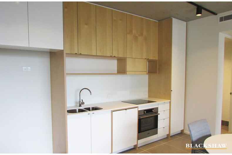 8/27 Moore Street Turner