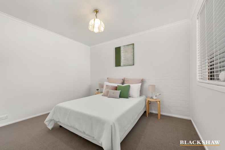 21 Slight Place Holt 21 Slight Place Holt