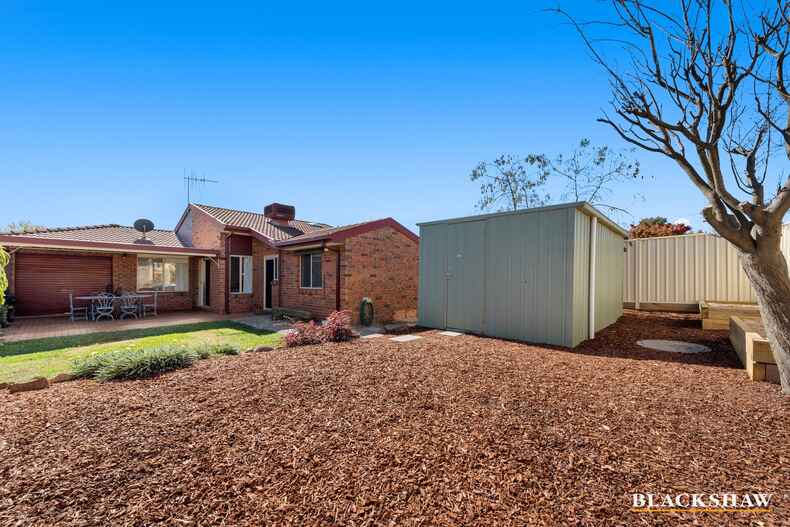 21 Slight Place Holt 21 Slight Place Holt