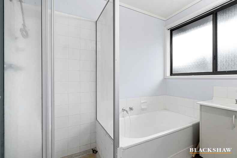 4 Nivison Place Charnwood 4 Nivison Place Charnwood