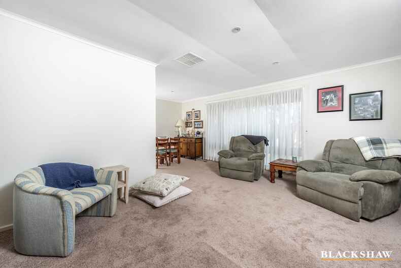 244 Southern Cross Drive Latham 244 Southern Cross Drive Latham