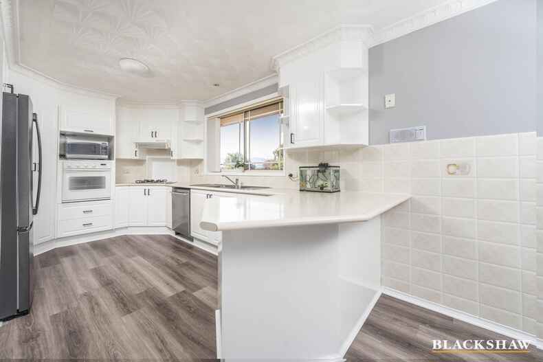 16 Wootton Crescent Gordon 16 Wootton Crescent Gordon