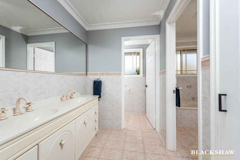 16 Wootton Crescent Gordon 16 Wootton Crescent Gordon