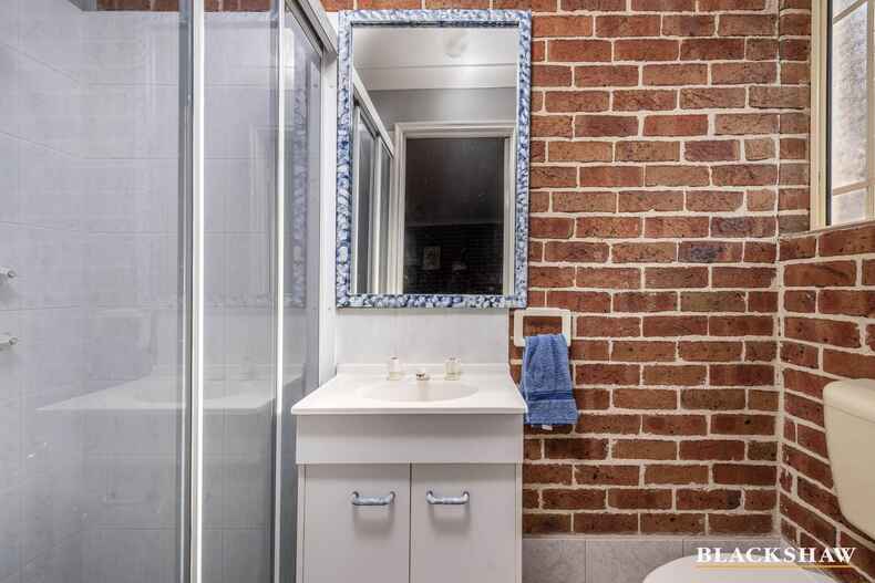 16 Wootton Crescent Gordon 16 Wootton Crescent Gordon