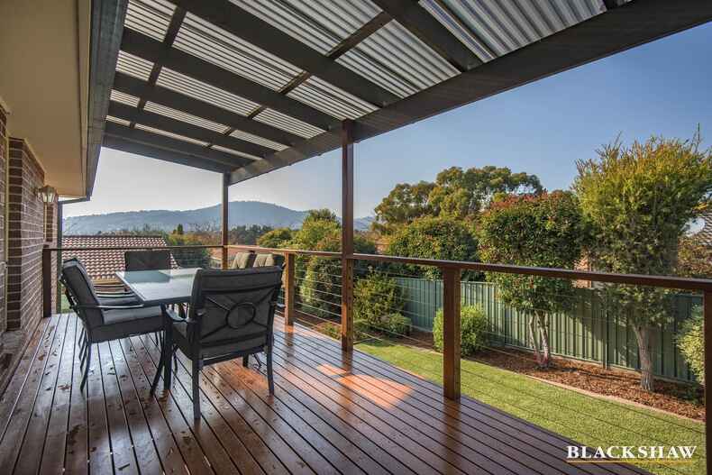 16 Wootton Crescent Gordon 16 Wootton Crescent Gordon