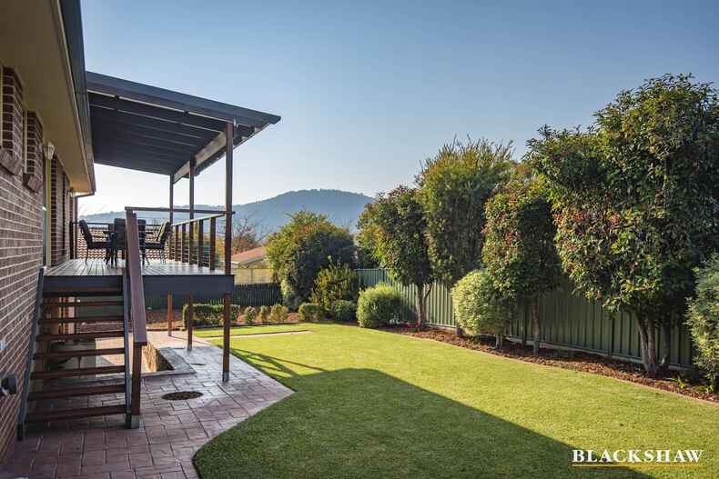 16 Wootton Crescent Gordon 16 Wootton Crescent Gordon