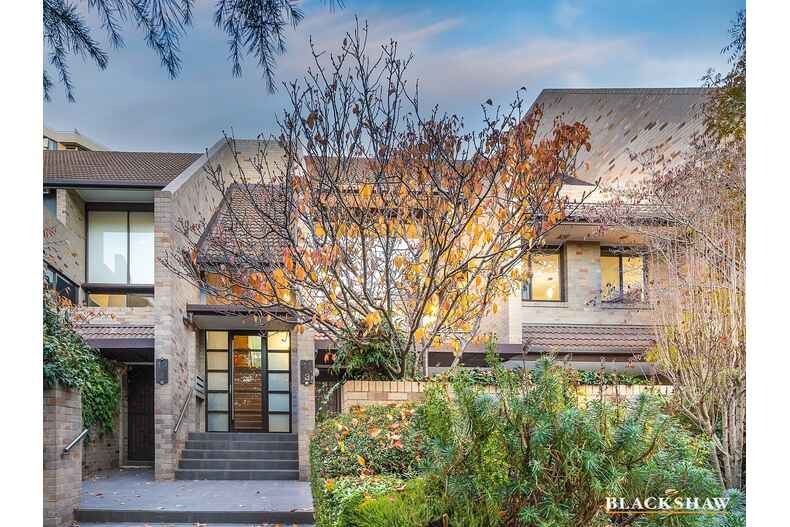 11/24-28 Telopea Park Kingston 11/24-28 Telopea Park Kingston