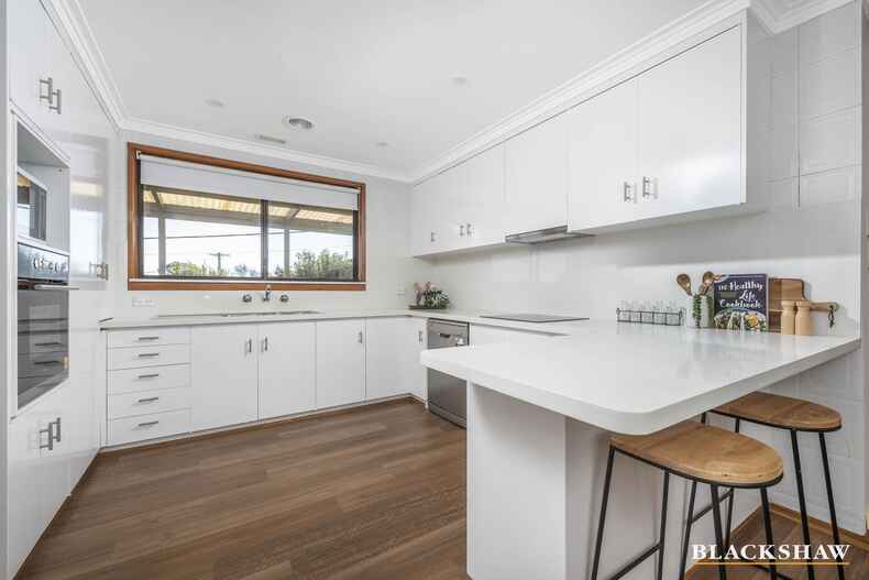 7 Alphard Place Giralang 7 Alphard Place Giralang