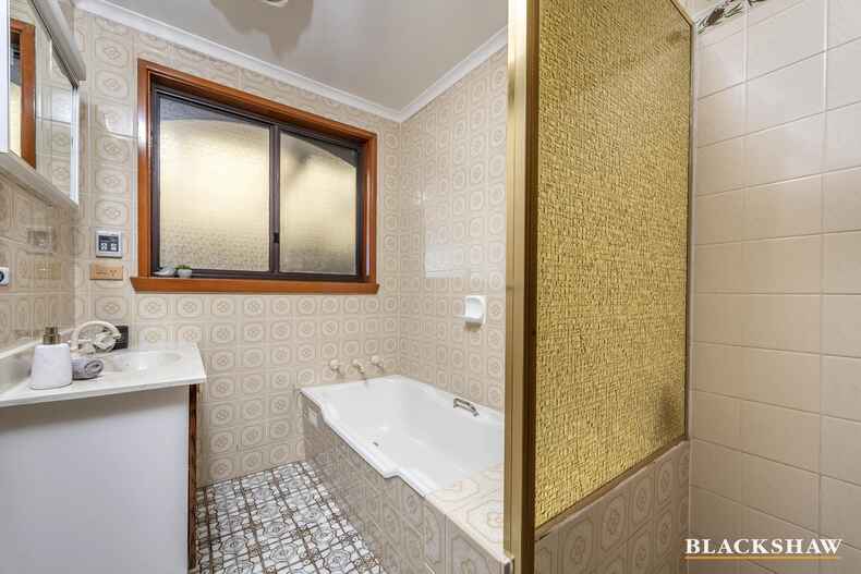 7 Alphard Place Giralang 7 Alphard Place Giralang