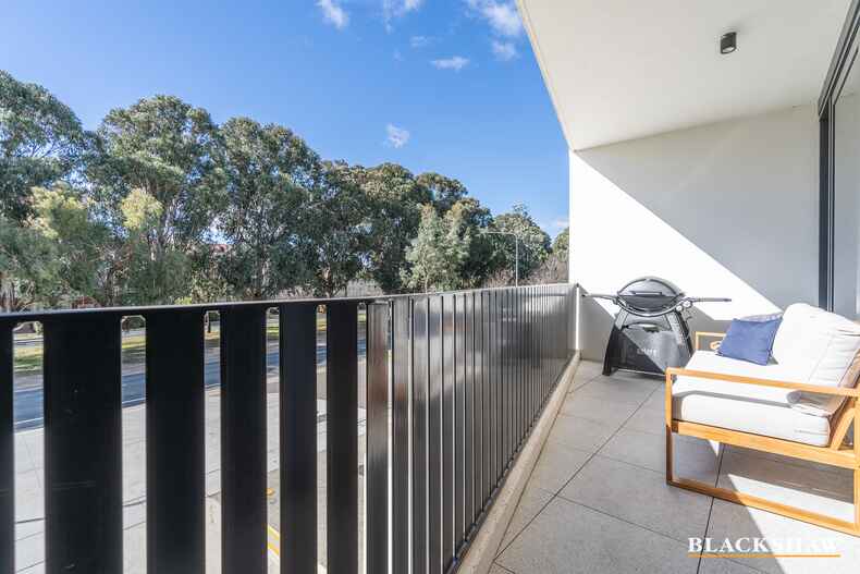 8/22 Canberra Avenue Forrest