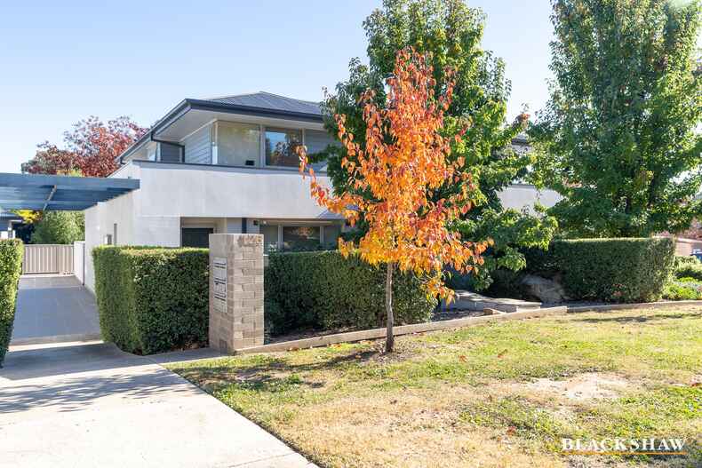 3/126 Blamey Crescent Campbell