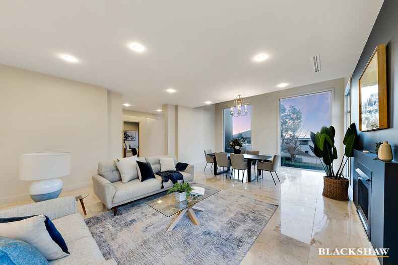 24 Timbarra Crescent O'Malley