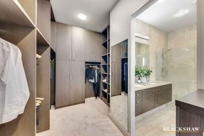 24 Timbarra Crescent O'Malley