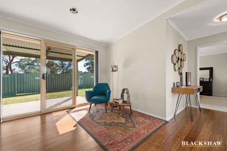 8B Kayser Place Monash