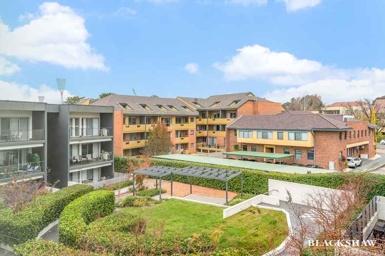 27/16 New South Wales Crescent Forrest 27/16 New South Wales Crescent Forrest