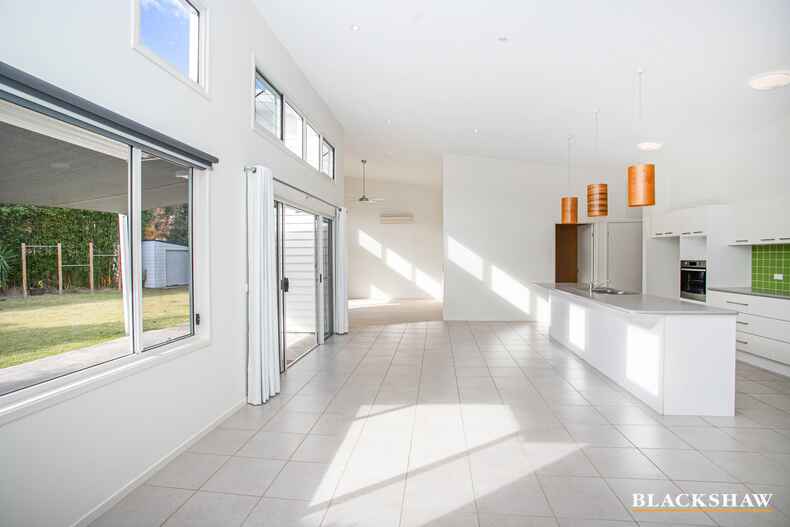 8 Marcelle Close Broulee 8 Marcelle Close Broulee