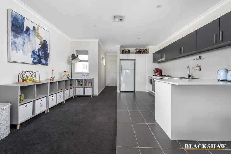 30/40 Henry Kendall Street Franklin