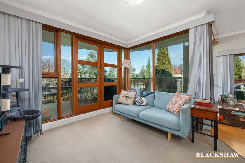 33/18 Captain Cook Crescent Griffith 33/18 Captain Cook Crescent Griffith