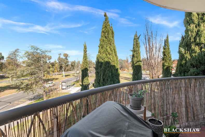 33/18 Captain Cook Crescent Griffith 33/18 Captain Cook Crescent Griffith