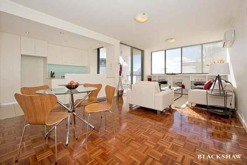 152/106 Giles Street Kingston