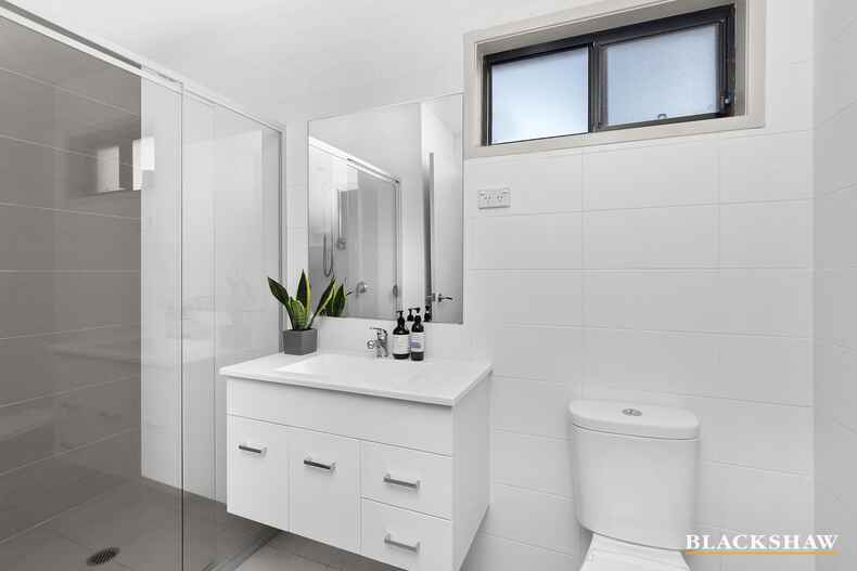 5/52 Swain Street Gungahlin