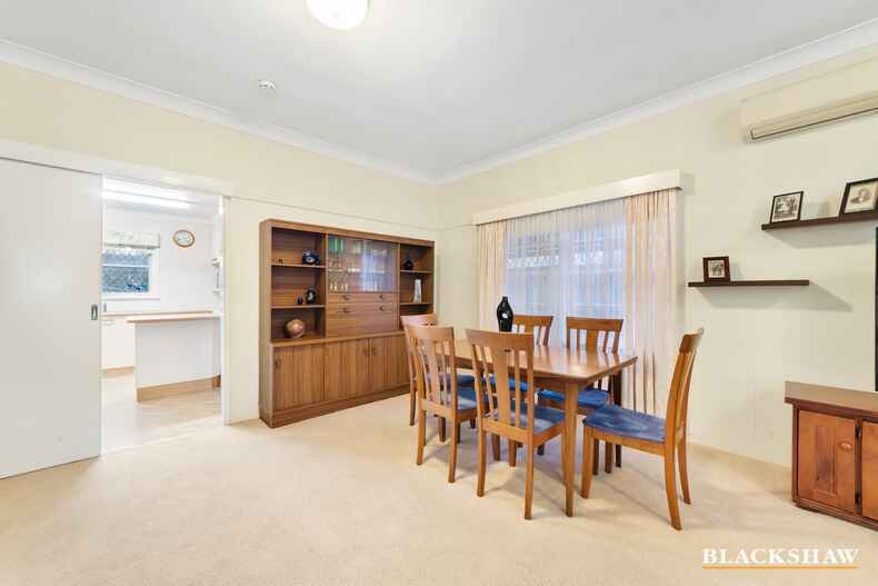 15 Hacking Crescent Narrabundah