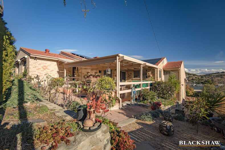 23 Freda Gibson Circuit Theodore