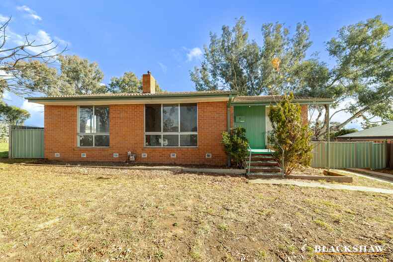8 Shiers Place Scullin 8 Shiers Place Scullin