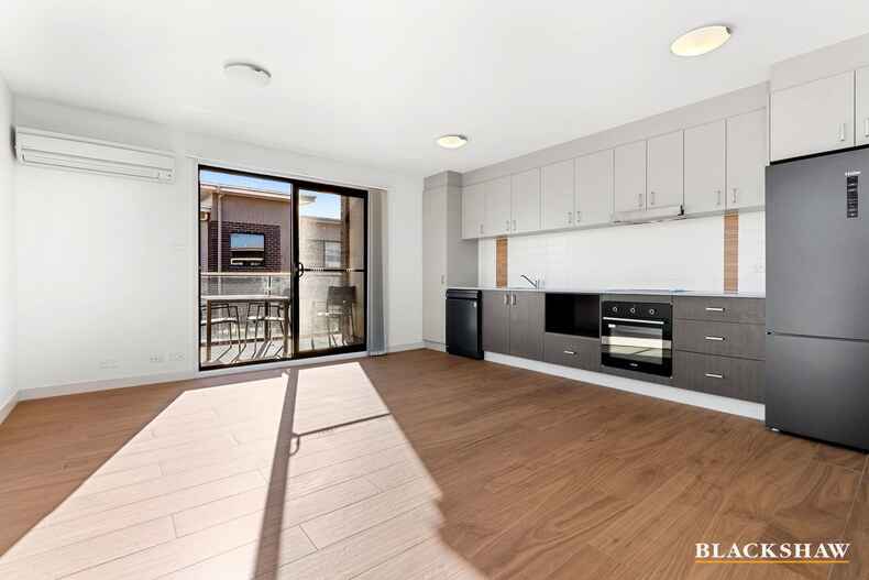 5/52 Swain Street Gungahlin