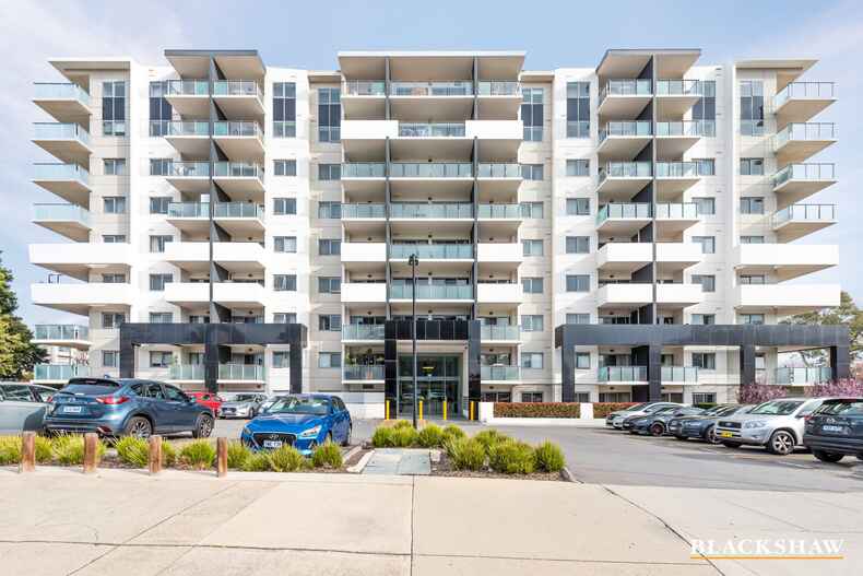 Level 3/35/10 Ipima Street Braddon