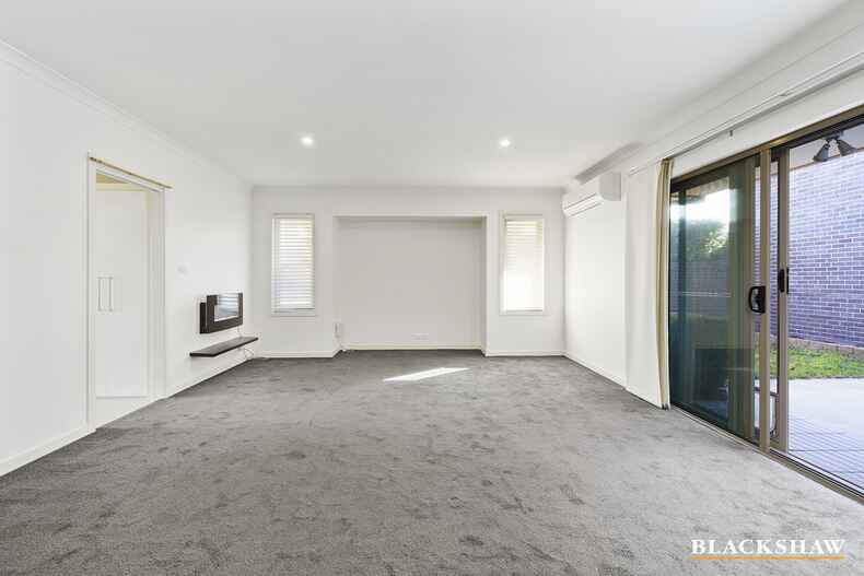 34 Whitrod Avenue Casey 34 Whitrod Avenue Casey
