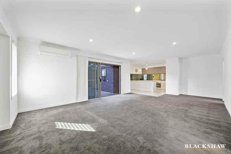 34 Whitrod Avenue Casey 34 Whitrod Avenue Casey