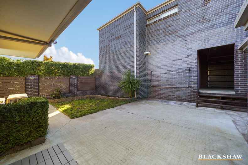 34 Whitrod Avenue Casey 34 Whitrod Avenue Casey