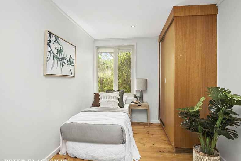 37 Northmore Crescent Higgins