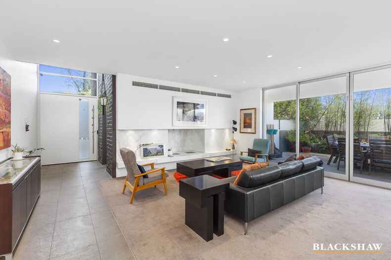 14 Weld Street Yarralumla 14 Weld Street Yarralumla