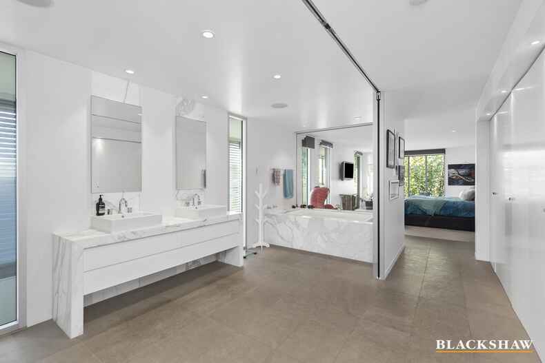 14 Weld Street Yarralumla 14 Weld Street Yarralumla