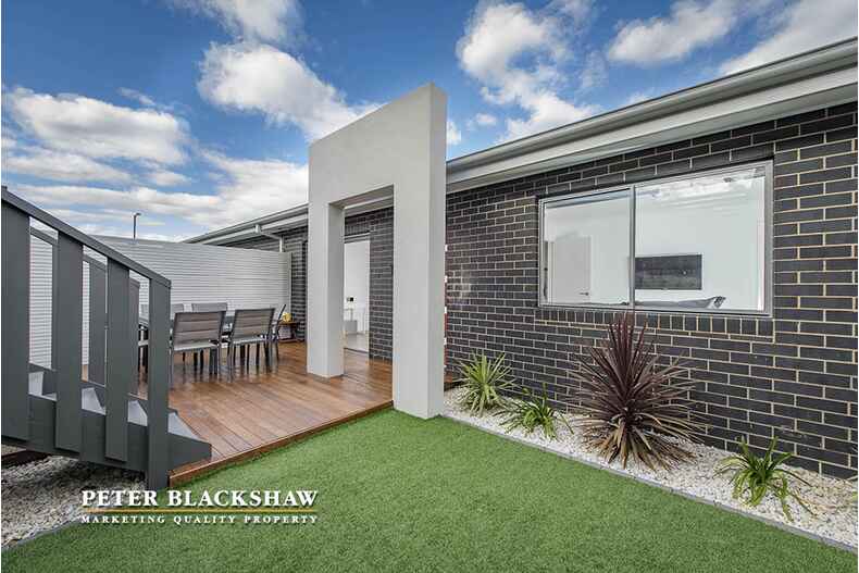 8 Skewes Crescent Casey 8 Skewes Crescent Casey