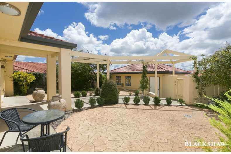 33 Lampard Circuit Bruce