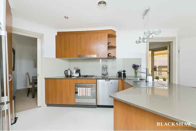 33 Lampard Circuit Bruce