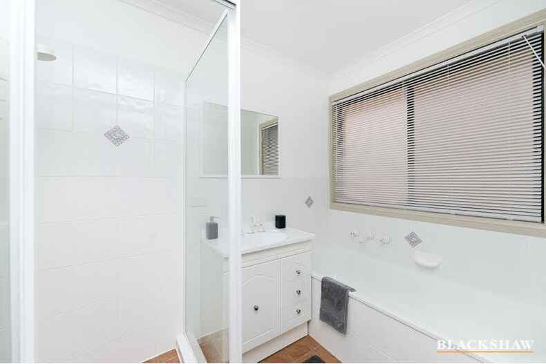 33 Lampard Circuit Bruce