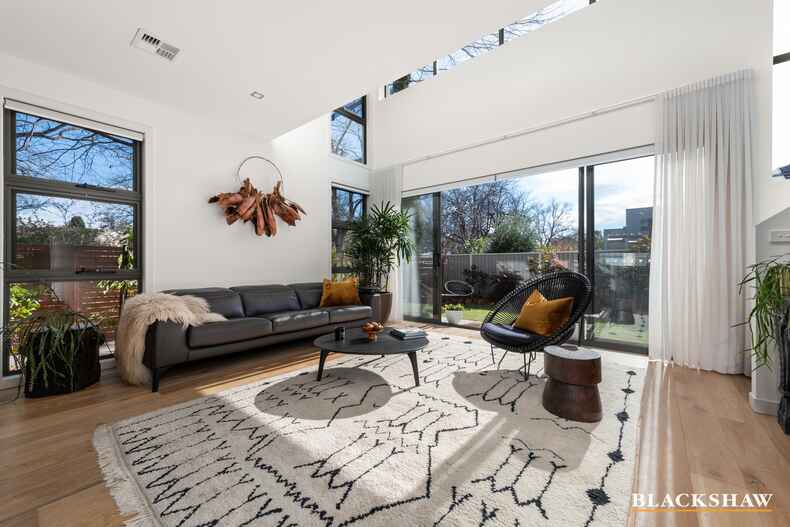 1/28 MacPherson Street O'Connor 1/28 MacPherson Street O'Connor