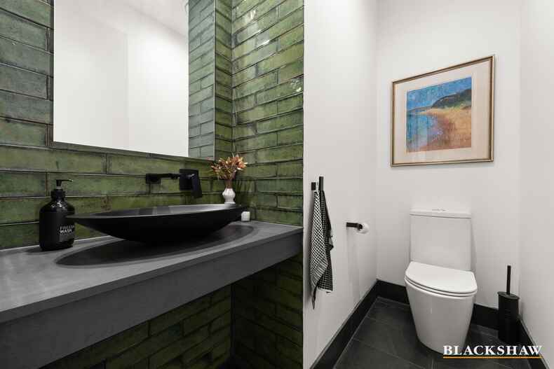 1/28 MacPherson Street O'Connor 1/28 MacPherson Street O'Connor