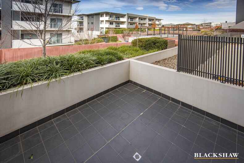 216/30 Philip Hodgins Street Wright 216/30 Philip Hodgins Street Wright