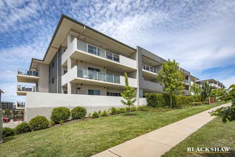 216/30 Philip Hodgins Street Wright 216/30 Philip Hodgins Street Wright