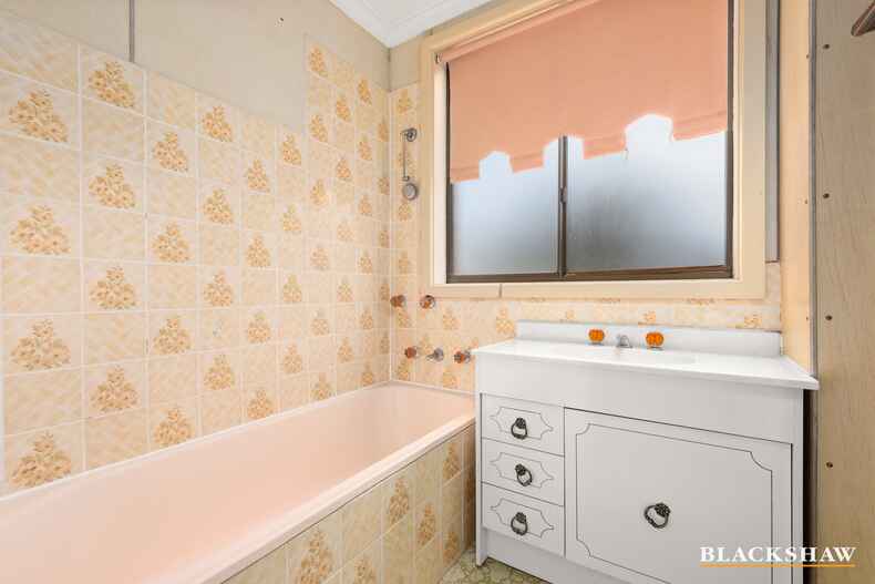 13 Ipima Street Braddon