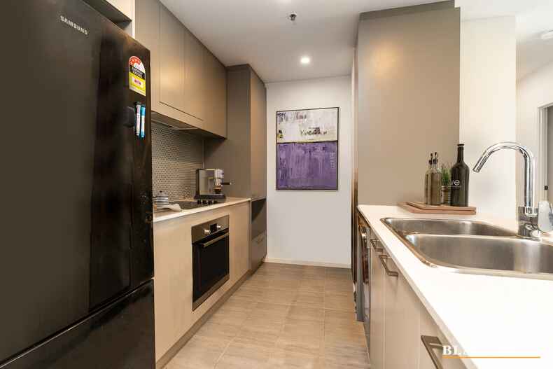 Level 9/213/7 Irving Street Phillip